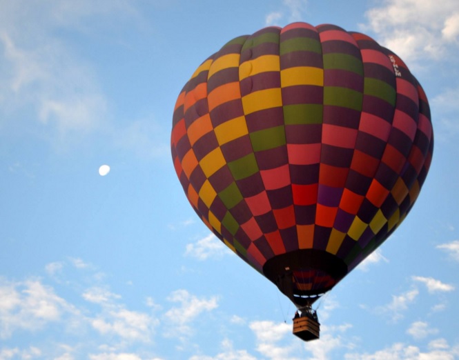 In the heights! -My balloon ride over Teotihuacan