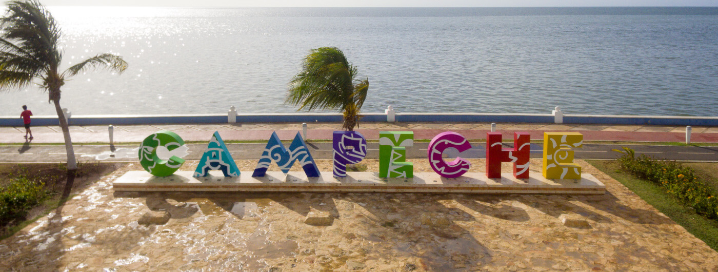Door-to-door private transportation<br> from Merida to Campeche