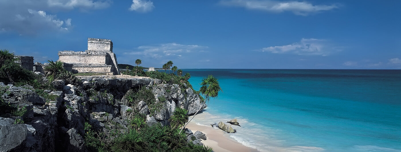 Door-to-door private transportation<br> from Cancun to Tulum