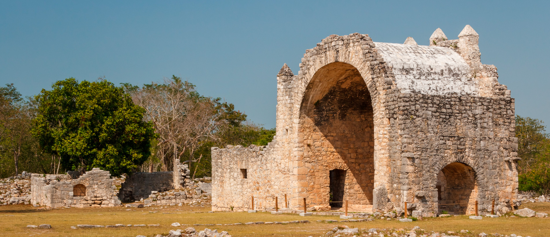 Dzibilchaltun y Progreso