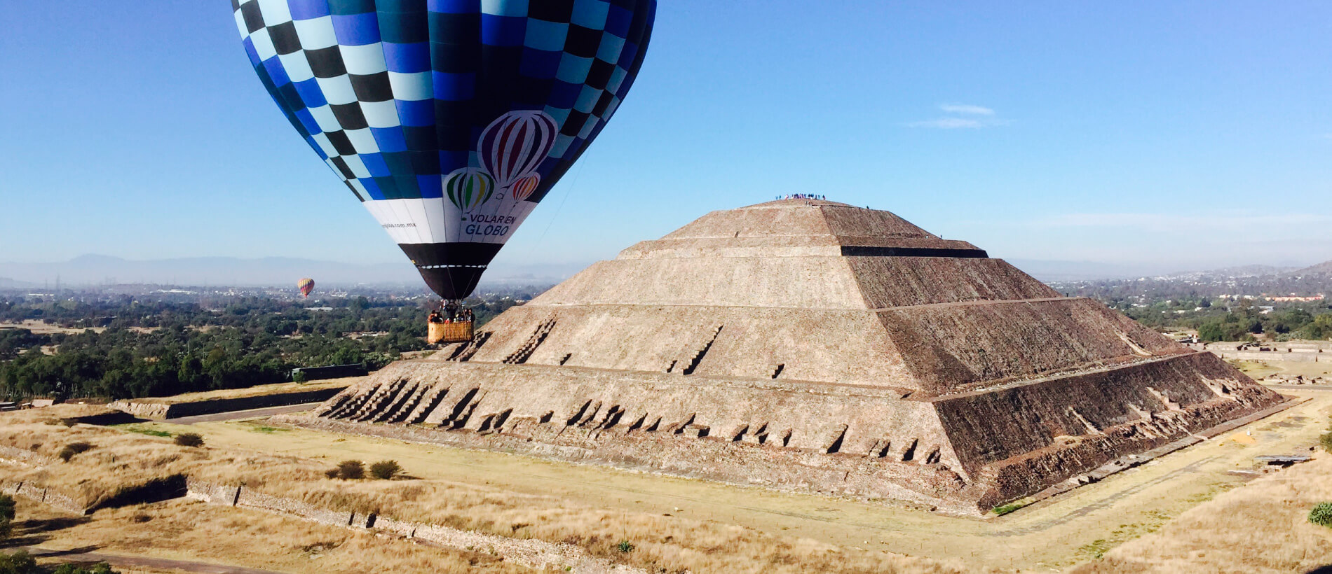 Tour Vuelo en Globo y Tour a Teotihuacán con Transportación y Desayuno